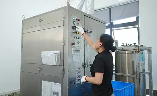  Gefrierschnittmaschine 